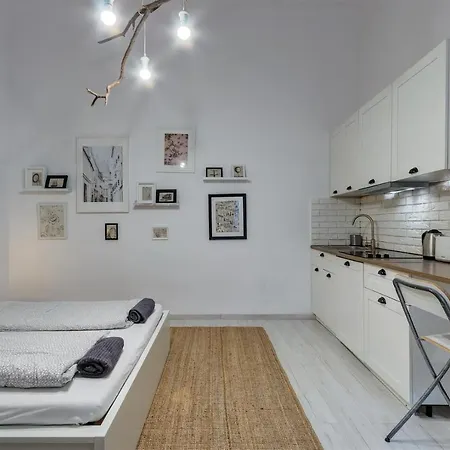Apartment Timber Town