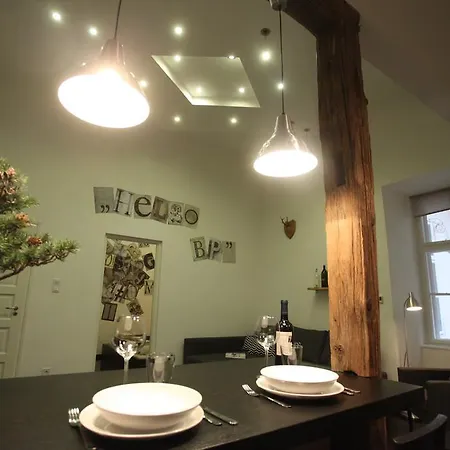 Apartment Timber Town *